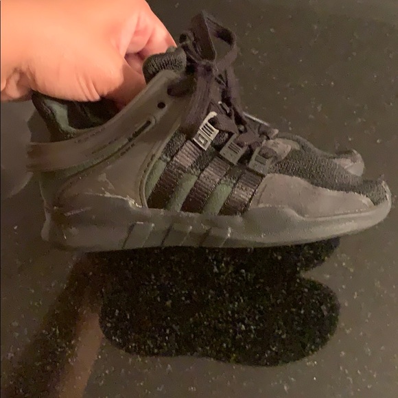 Adidas toddler sneakers - Picture 6 of 8